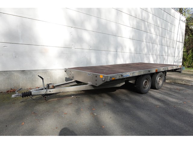 Aanhangwagen saris - afbeelding 2 van  8