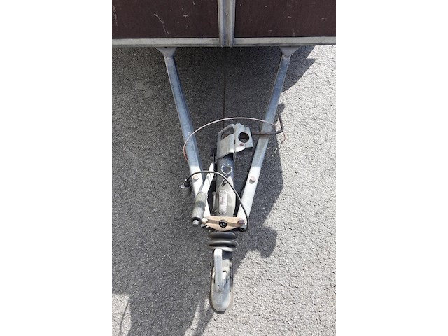 Aanhangwagen saris - afbeelding 4 van  4