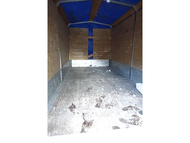 Aanhangwagen saris - afbeelding 5 van  7