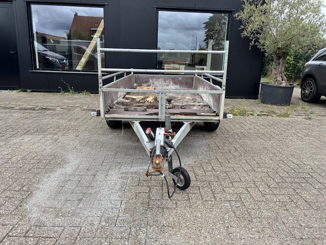 Aanhangwagen saris - afbeelding 6 van  13