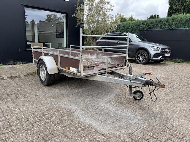 Aanhangwagen saris - afbeelding 7 van  13