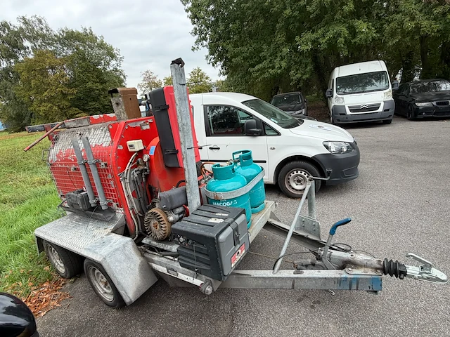 Aanhangwagen serpieters vv gietasfaltmachine - afbeelding 1 van  6