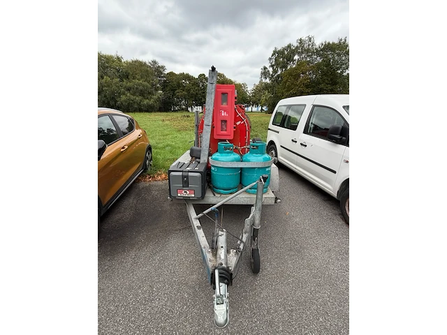 Aanhangwagen serpieters vv gietasfaltmachine - afbeelding 3 van  6