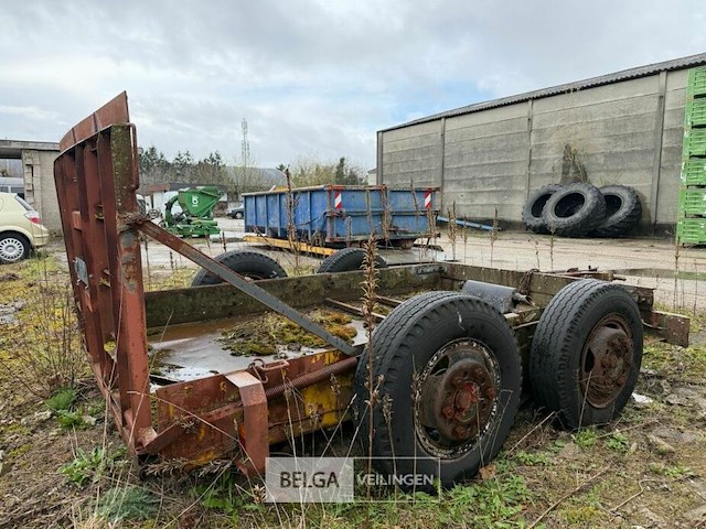 Aanhangwagen tractor - afbeelding 1 van  9