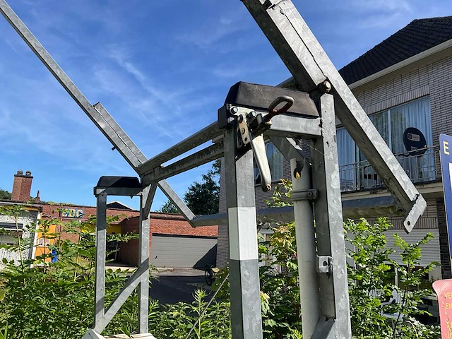 Aanhangwagen voor led scherm - afbeelding 3 van  6