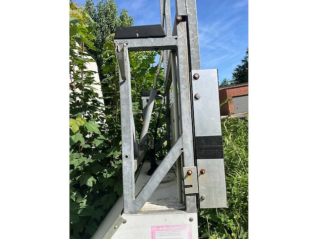 Aanhangwagen voor led scherm - afbeelding 5 van  6