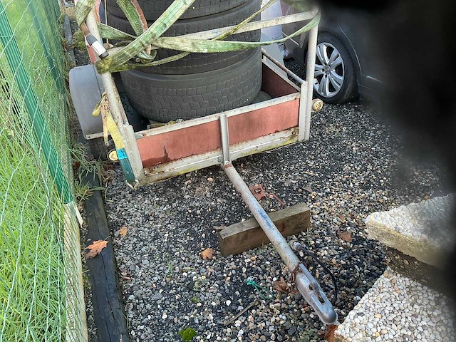 Aanhangwagen - afbeelding 3 van  3