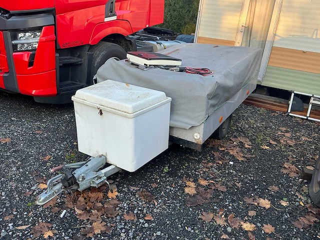 Aanhangwagen - afbeelding 1 van  4