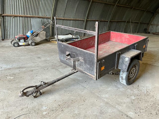 Aanhangwagen - afbeelding 1 van  8