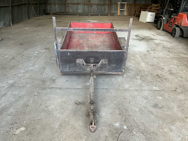 Aanhangwagen - afbeelding 2 van  8