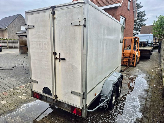 Aanhangwagen - afbeelding 5 van  8