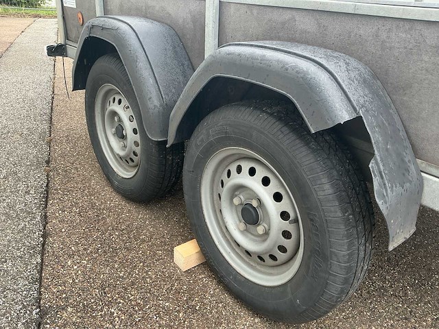 Aanhangwagen - afbeelding 6 van  9