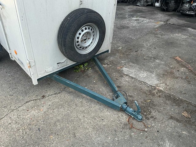 Aanhangwagen - afbeelding 2 van  9