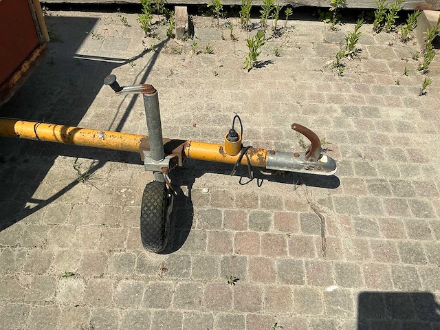 Aanhangwagen - afbeelding 4 van  7