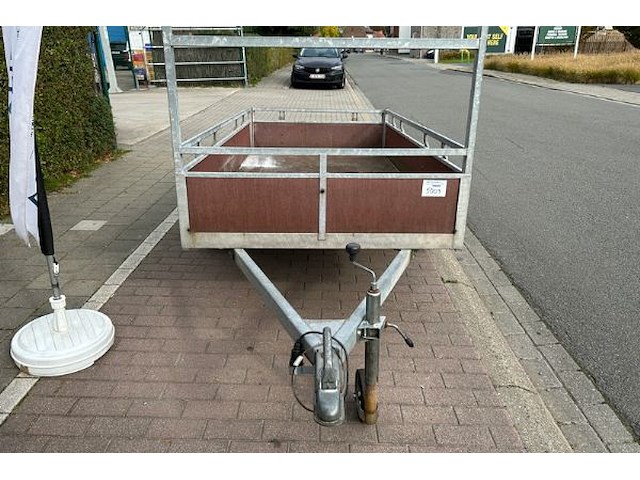 Aanhangwagen - afbeelding 3 van  9