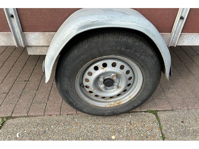 Aanhangwagen - afbeelding 5 van  9
