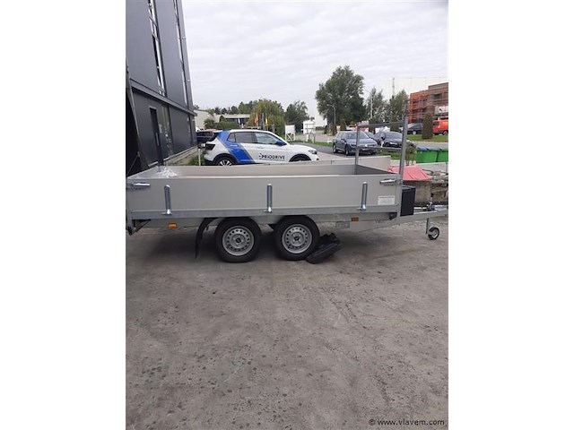 Aanhangwagen - afbeelding 1 van  4