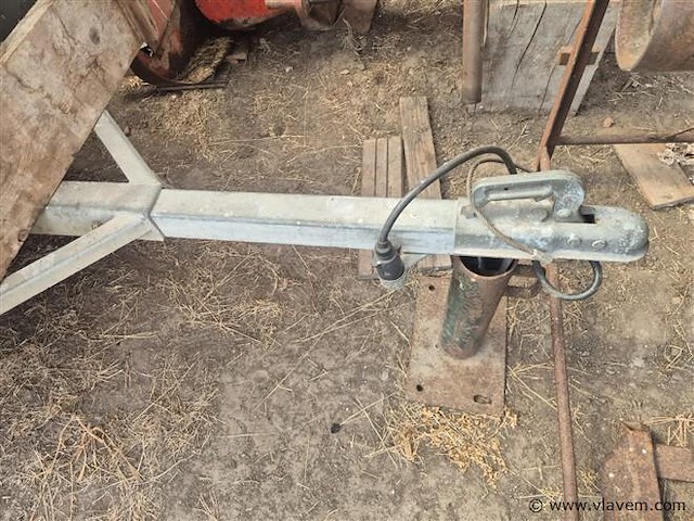 Aanhangwagen - afbeelding 4 van  9