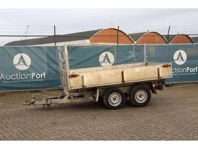 Aanhangwagen - afbeelding 1 van  1