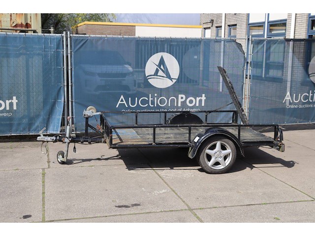 Aanhangwagen - afbeelding 1 van  1