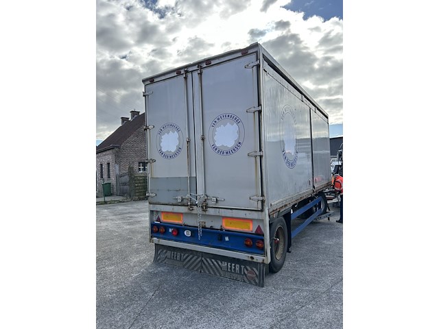 Aanhangwagen - afbeelding 5 van  11