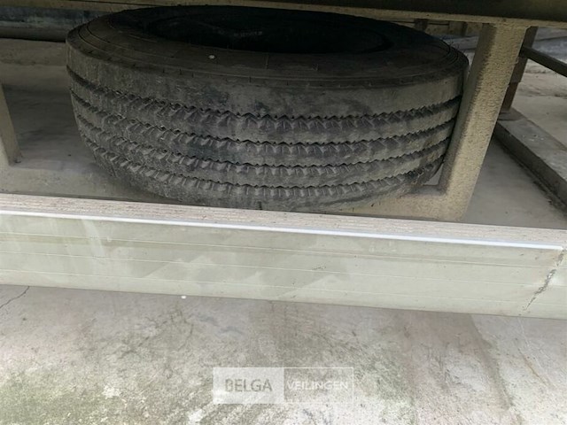 Aanhangwagen - afbeelding 9 van  17