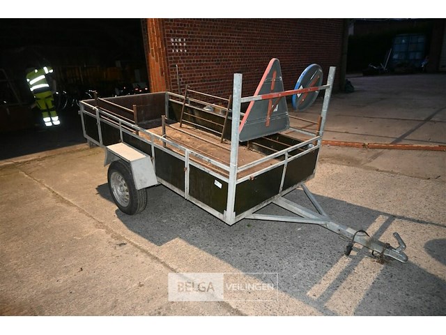 Aanhangwagen - afbeelding 1 van  11