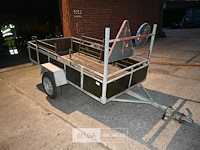 Aanhangwagen - afbeelding 1 van  11