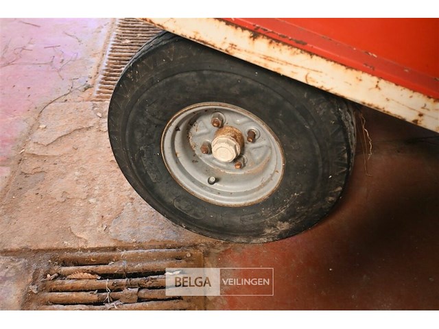 Aanhangwagen - afbeelding 5 van  6