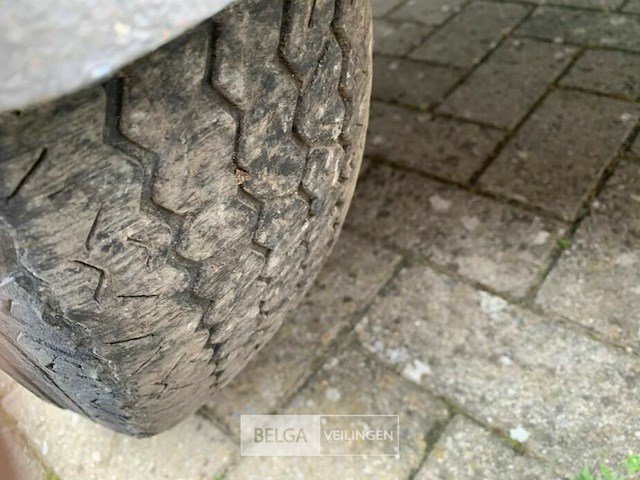 Aanhangwagen - afbeelding 11 van  15