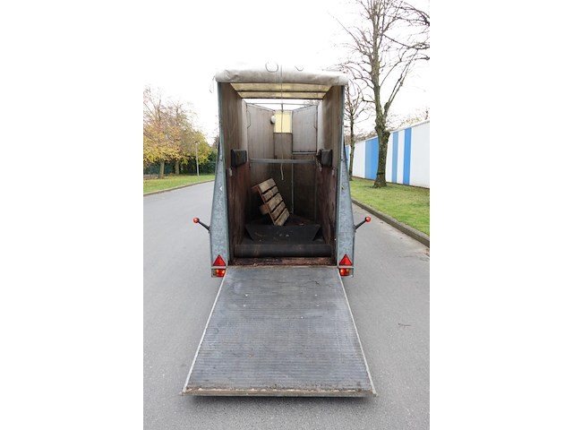 Aanhangwagen - afbeelding 8 van  20