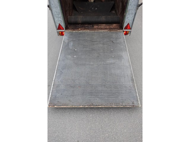 Aanhangwagen - afbeelding 9 van  20