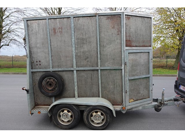 Aanhangwagen - afbeelding 12 van  20
