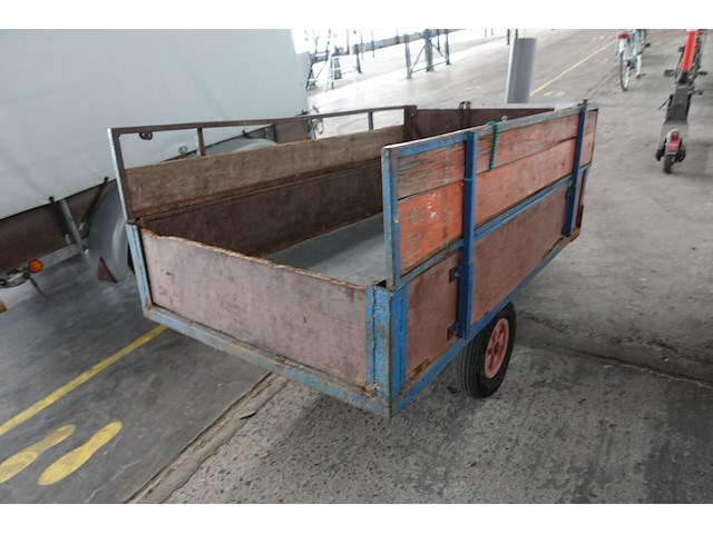 Aanhangwagen - afbeelding 3 van  4
