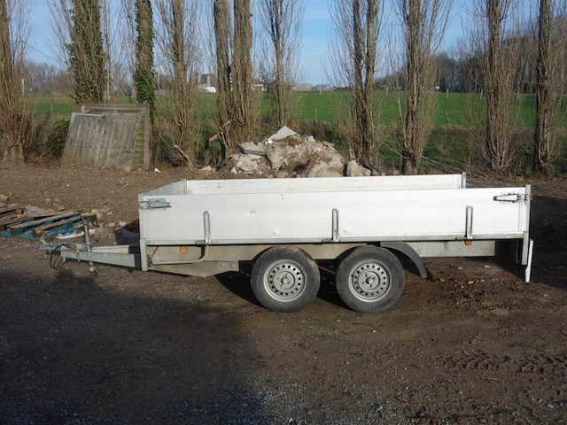 Aanhangwagen - afbeelding 4 van  10
