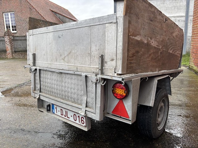 Aanhangwagen - afbeelding 9 van  12