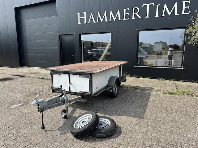 Aanhangwagen - afbeelding 1 van  19