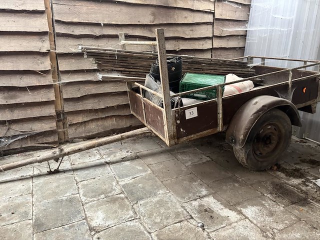 Aanhangwagen - afbeelding 1 van  4