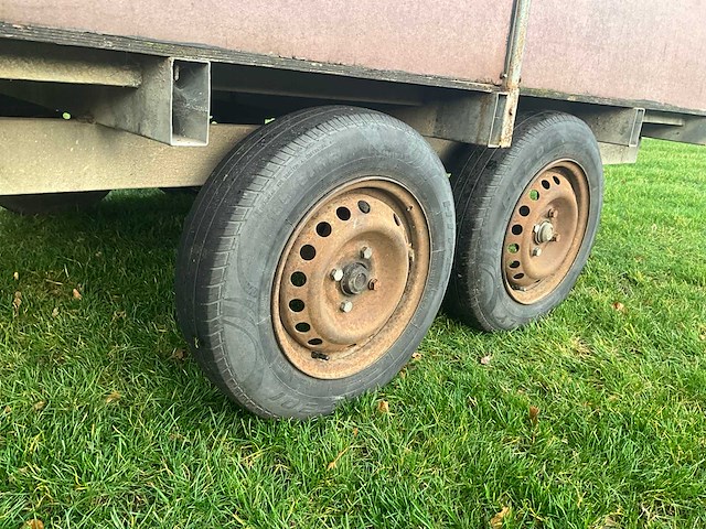 Aanhangwagen - afbeelding 9 van  11