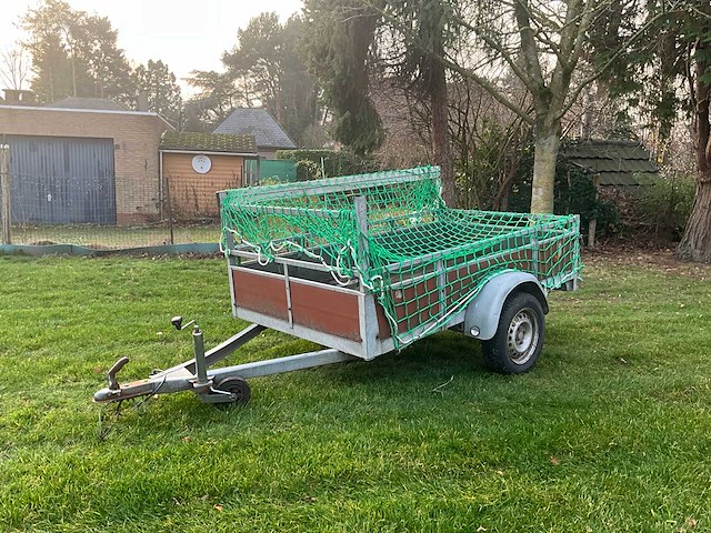 Aanhangwagen - afbeelding 1 van  14