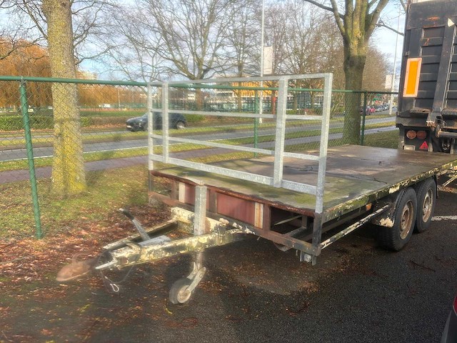 Aanhangwagen - afbeelding 1 van  3