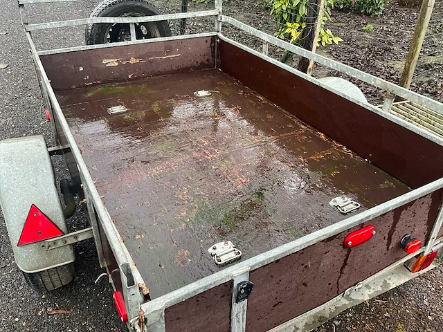 Aanhangwagen - afbeelding 9 van  17