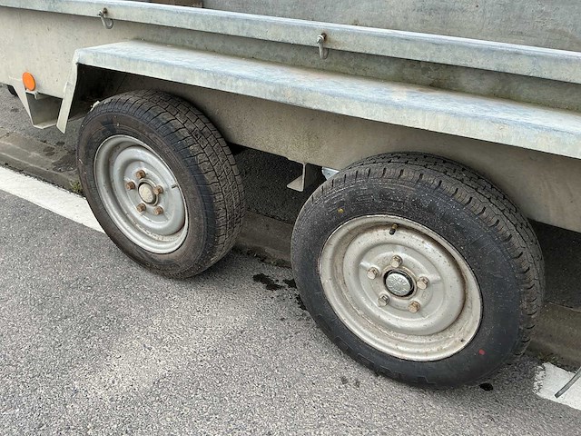 Aanhangwagen - afbeelding 8 van  9