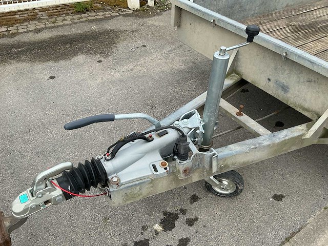 Aanhangwagen - afbeelding 9 van  9