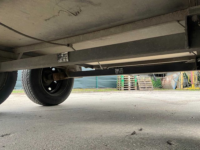 Aanhangwagen - afbeelding 2 van  8