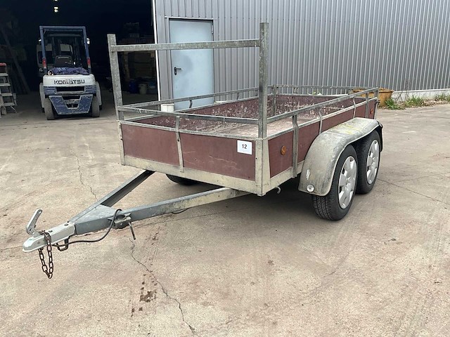 Aanhangwagen - afbeelding 1 van  8