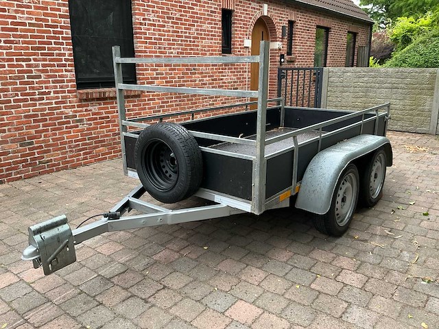Aanhangwagen - afbeelding 1 van  10