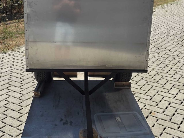 Aanhangwagen - afbeelding 4 van  6