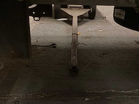 Aanhangwagens (2) en kruiwagen - afbeelding 2 van  11