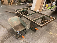 Aanhangwagens (2) en kruiwagen - afbeelding 1 van  11